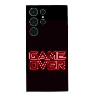 Peliteemainen neon-design puhelimeen – GAME OVER -teksti korostettuna