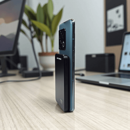 Arctic Shield MagSafe Power Bank 5000 mAh – 15 W Langaton Laturi iPhonelle (USB-C & USB-A)