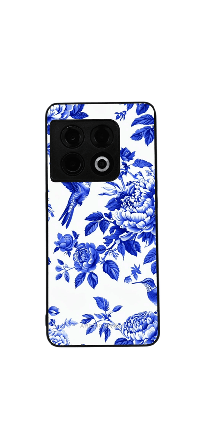 OnePlus 11 Arctic Shield -suojakuori – sinivalkoinen kukkakuosi