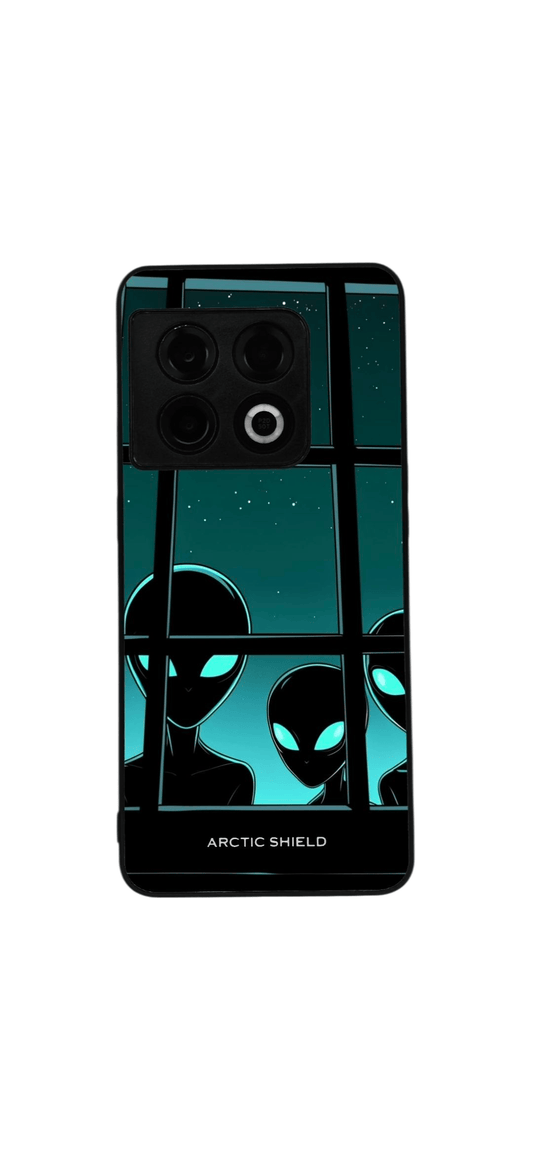 OnePlus 8T Alien Encounter -suojakuori – avaruusolennot ikkunan takana